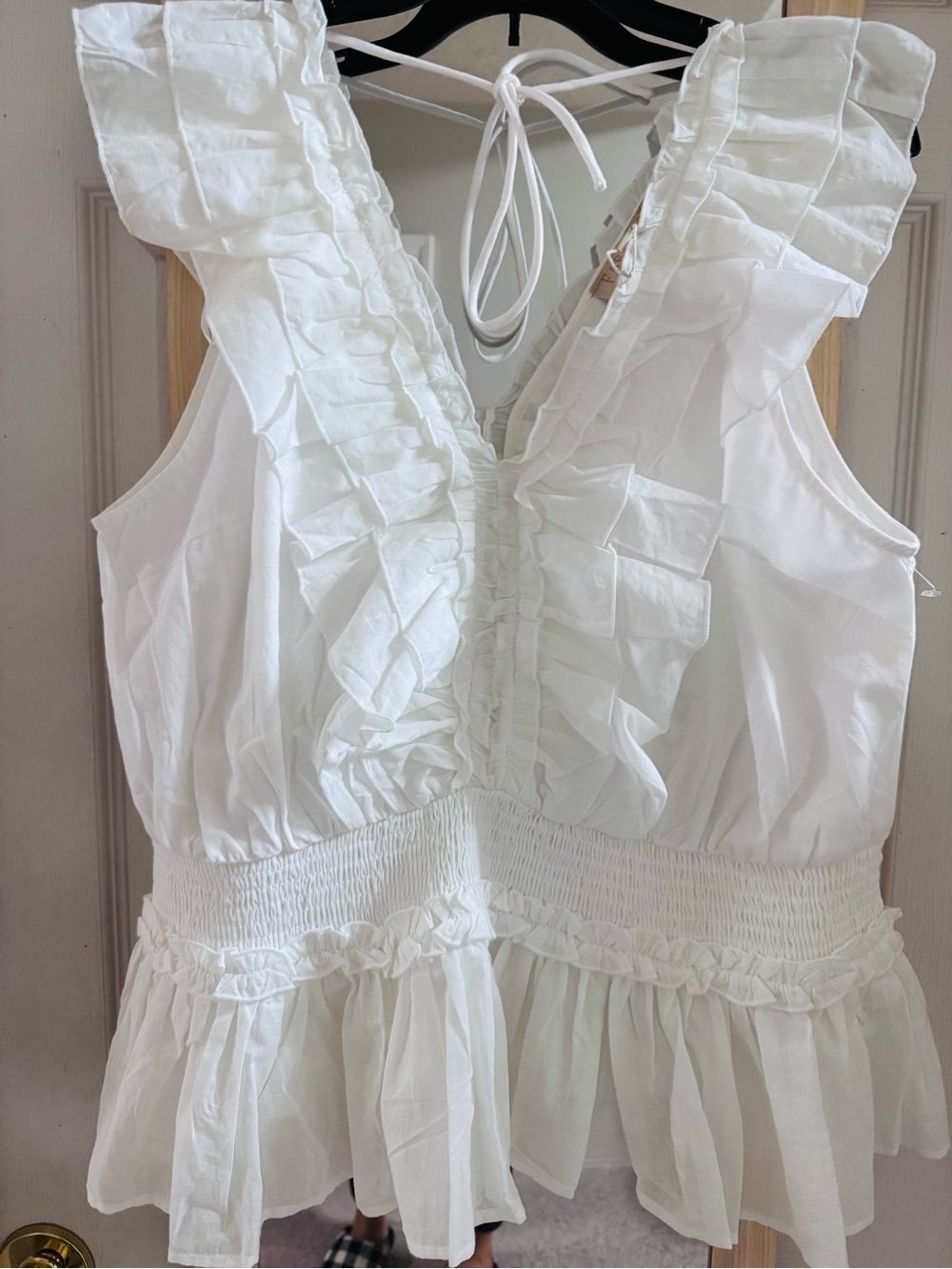 Farmers market white Ruffle Tie-Back Smocked Waist Blouse nwot